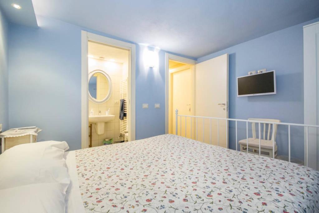 Zdjęcie z galerii obiektu La Contrada B&B w mieście Casnate con Bernate