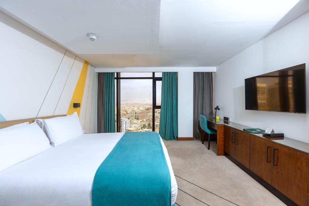 Holiday Inn & Suites - Cairo Maadi by IHG - 8