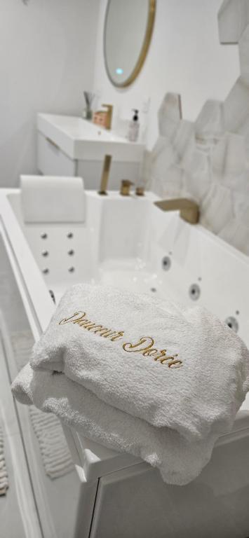 Koupelna v ubytování Douceur Dorée