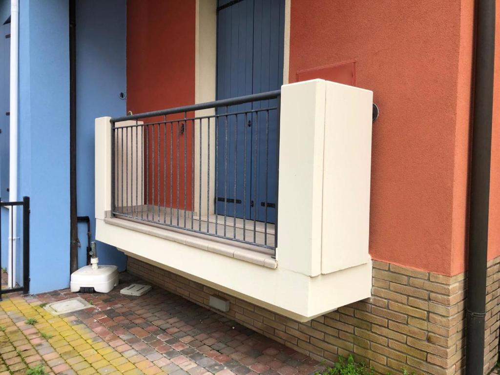 Zdjęcie z galerii obiektu Comfortable flat with pool - Beahost w mieście Porto Santa Margherita di Caorle