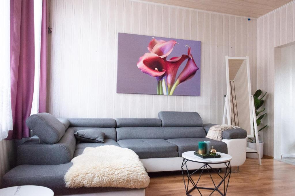 Posezení v ubytování 2 Zi.-Wohnung Stadtnah, Messenah