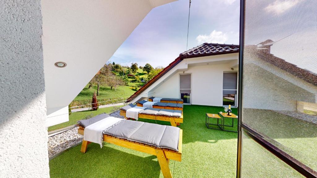 Zahrada ubytování Villa Four Stars ART-PE