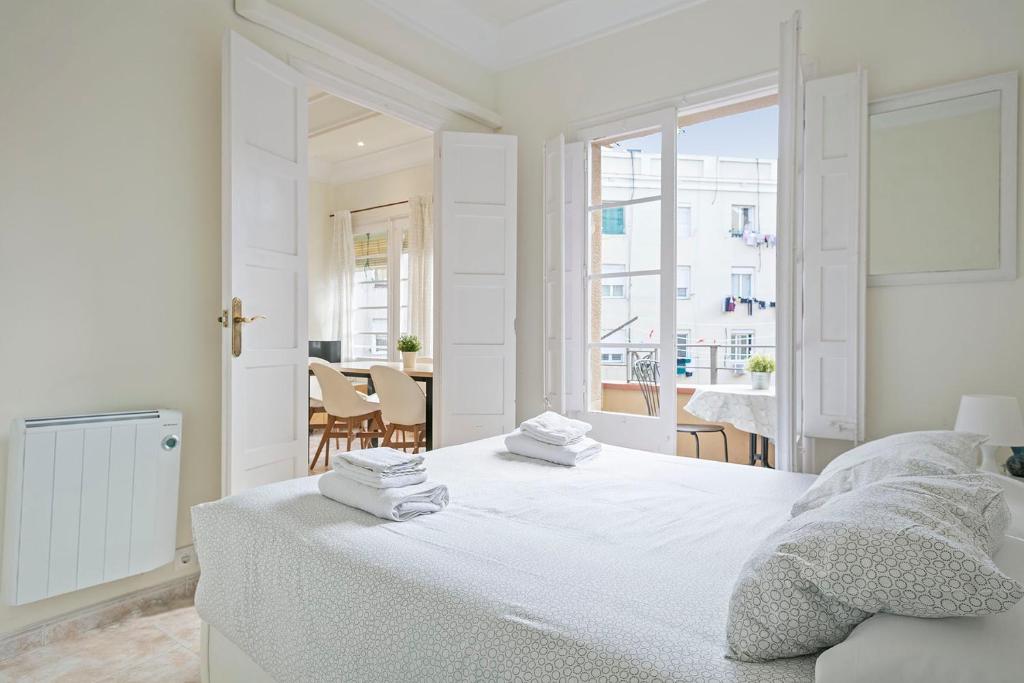 A bed or beds in a room at Apartmento Industria