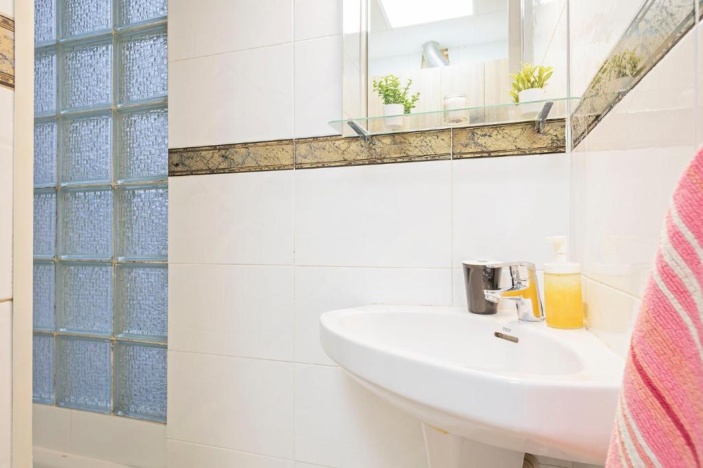 A bathroom at Apartmento Industria