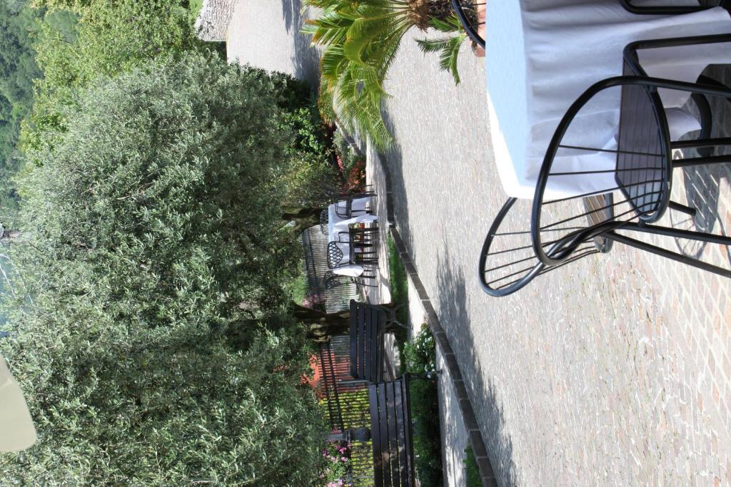 Zahrada ubytování Hotel Ristorante La Rosina