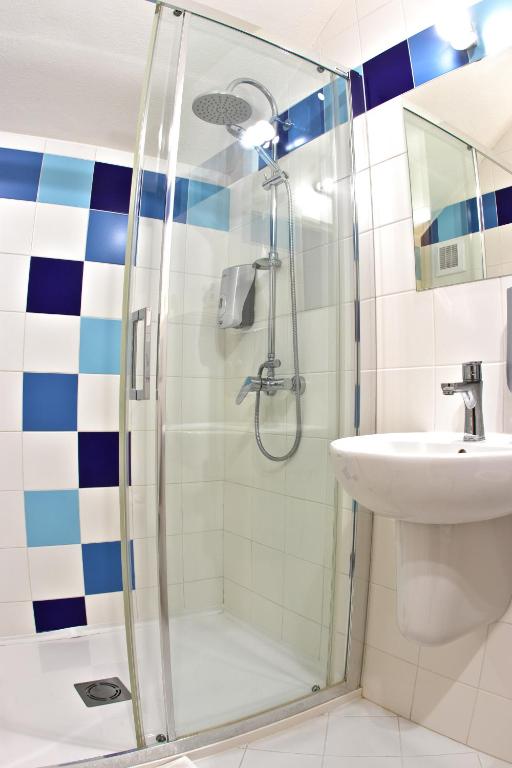 Koupelna v ubytování Hotel Kácov