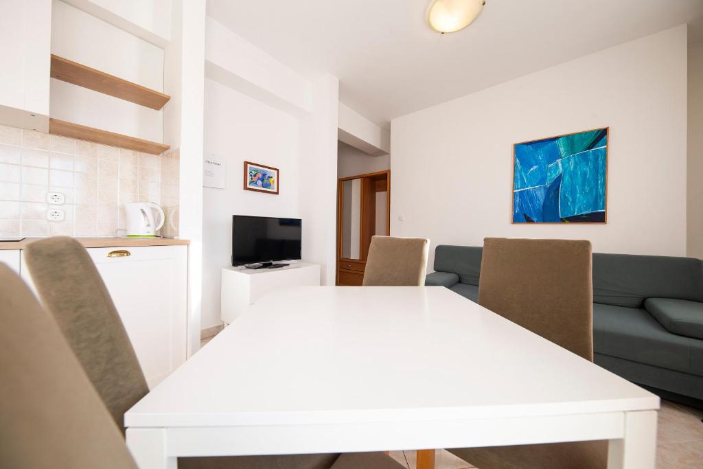 Villa Sonja - One-Bedroom Apartment