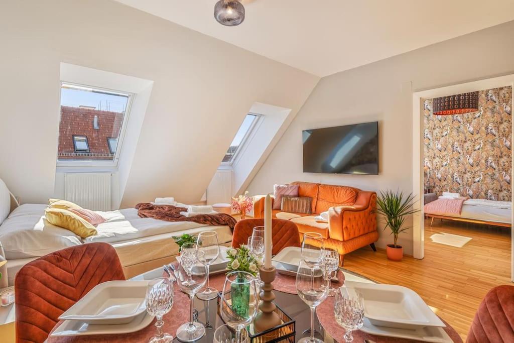 Dry Flower Apartment - 2 Bedrooms - Gym - Parking - Rooftop - New