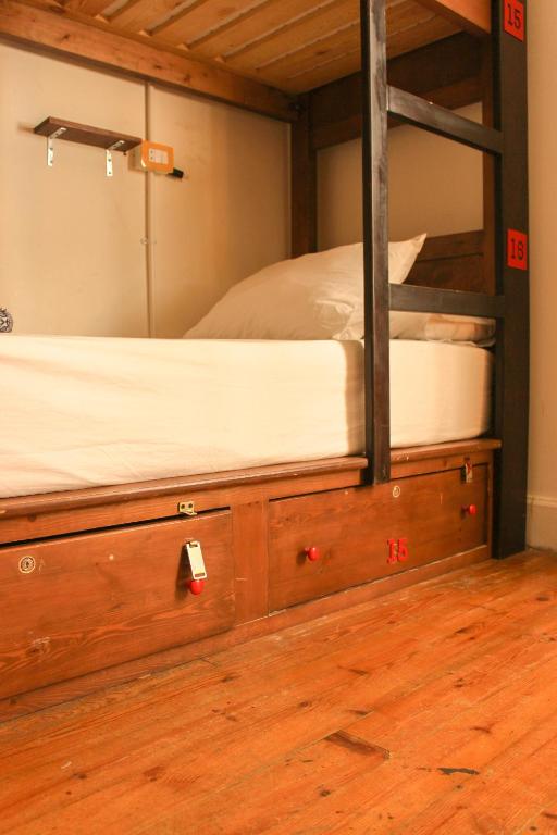 Ithaka Mansheya Hostel Alexandria - 17