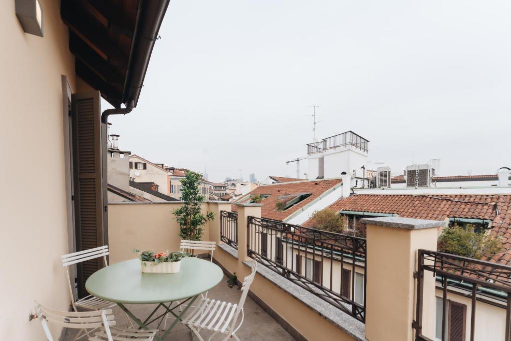 Balkon lub taras w obiekcie Charming Milan Apartments Brera - Madonnina