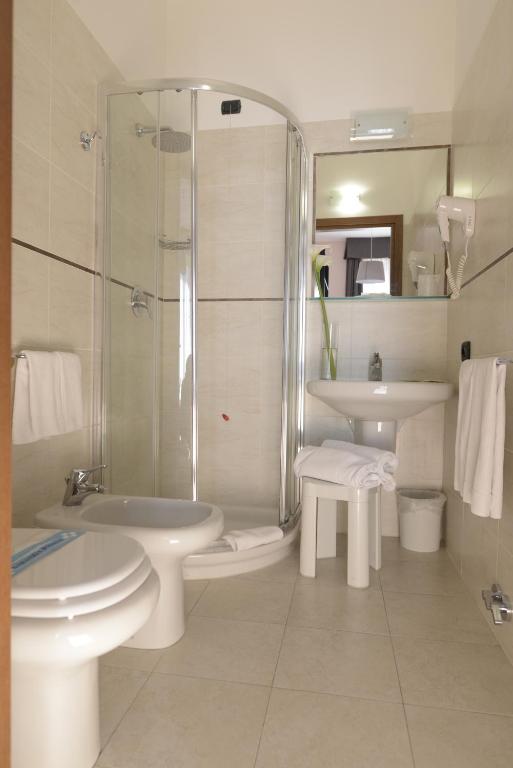 Hotel Florence Milano - Resim 36