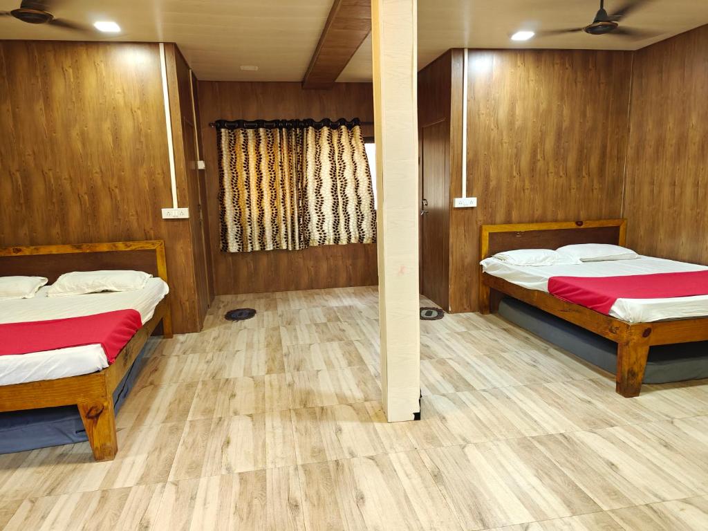 Iora Cottages - Deluxe Quadruple Room