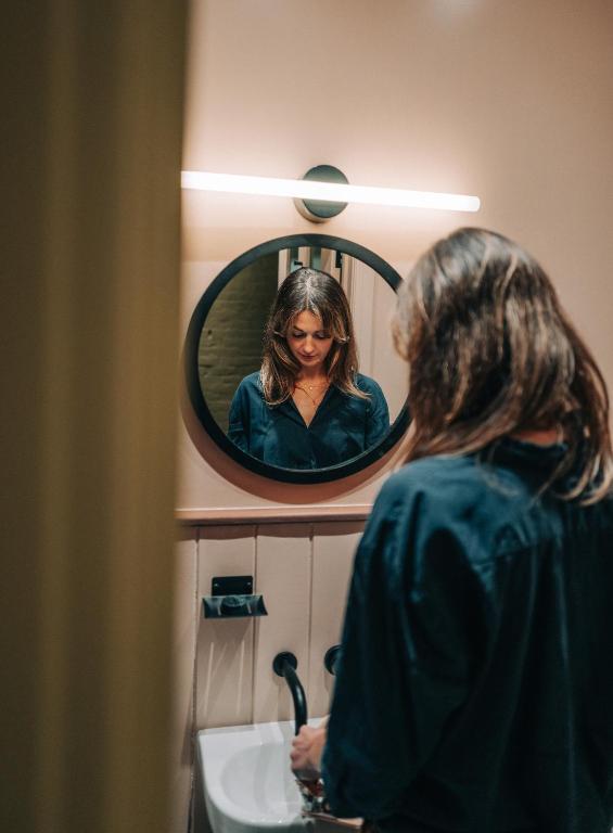 Deus Ex Machina Hotel - Resim 41