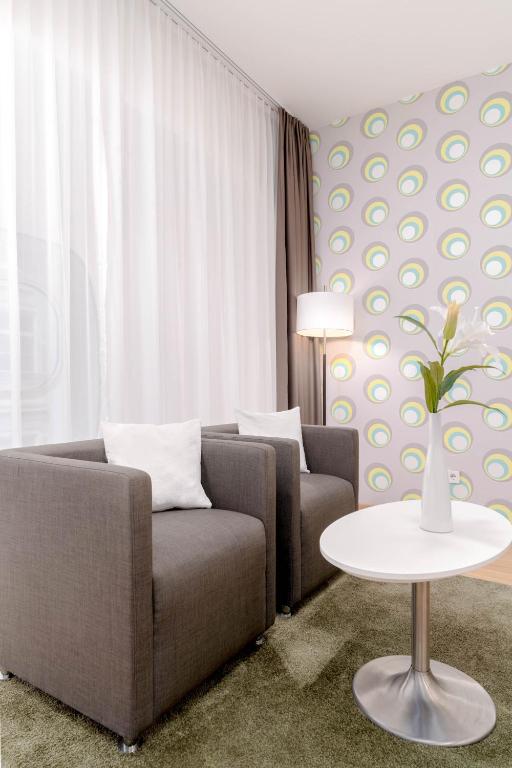 Limehome Graz - Argos by Zaha Hadid - Resim 16