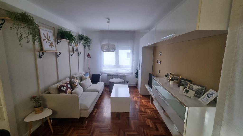 Fotografie z fotogalerie ubytování Piso Centro Oviedo con Garaje v destinaci Oviedo