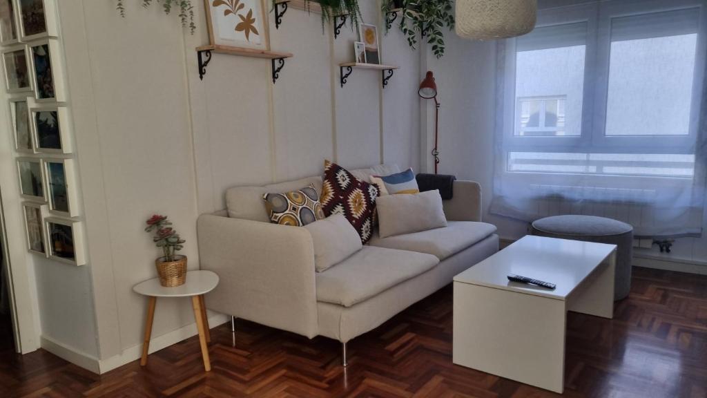 Fotografie z fotogalerie ubytování Piso Centro Oviedo con Garaje v destinaci Oviedo