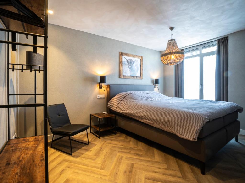 Parade Elluf - Deluxe Double Room