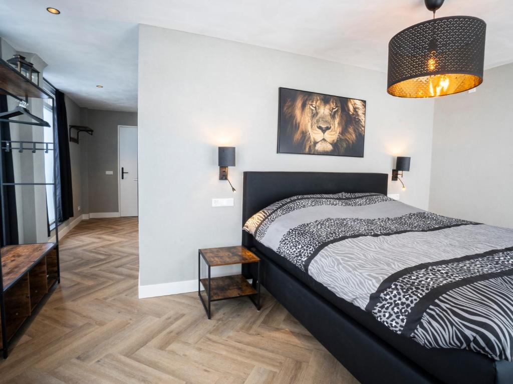 Parade Elluf - Deluxe King Room