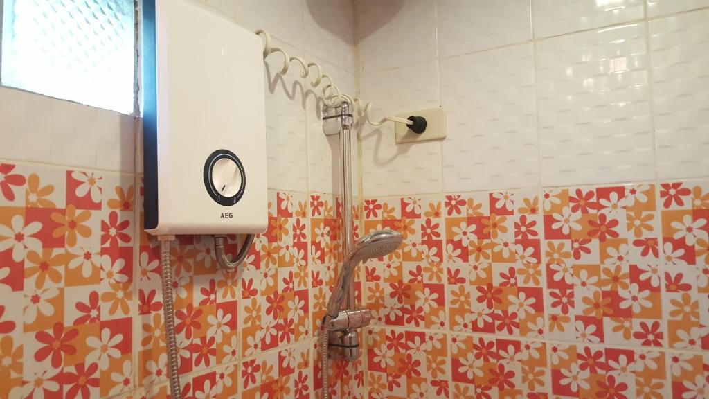 La Vida Hostel Samal Island - Deluxe Queen Room With Two Queen Beds