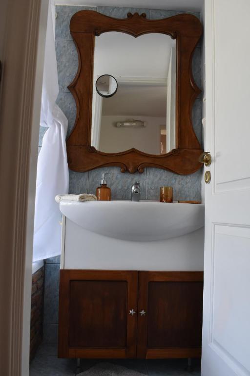 A bathroom at Dolichi House