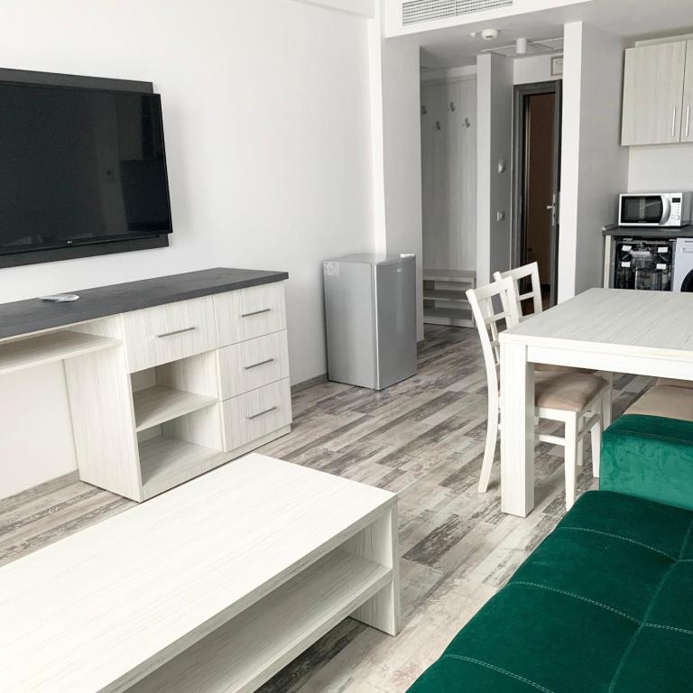 Kuchyň nebo kuchyňský kout v ubytování Casa Micle