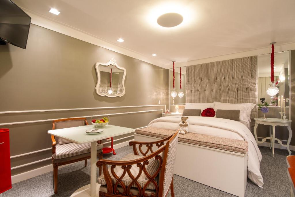 Casa Regaleira Hotel Boutique - Deluxe Queen Suite