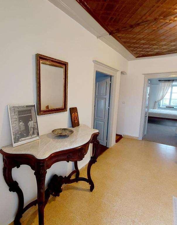 Fotografie z fotogalerie ubytování Danaë Port House v destinaci Hydra