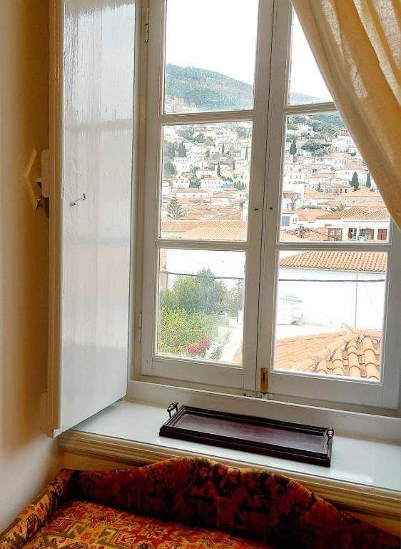 Fotografie z fotogalerie ubytování Danaë Port House v destinaci Hydra