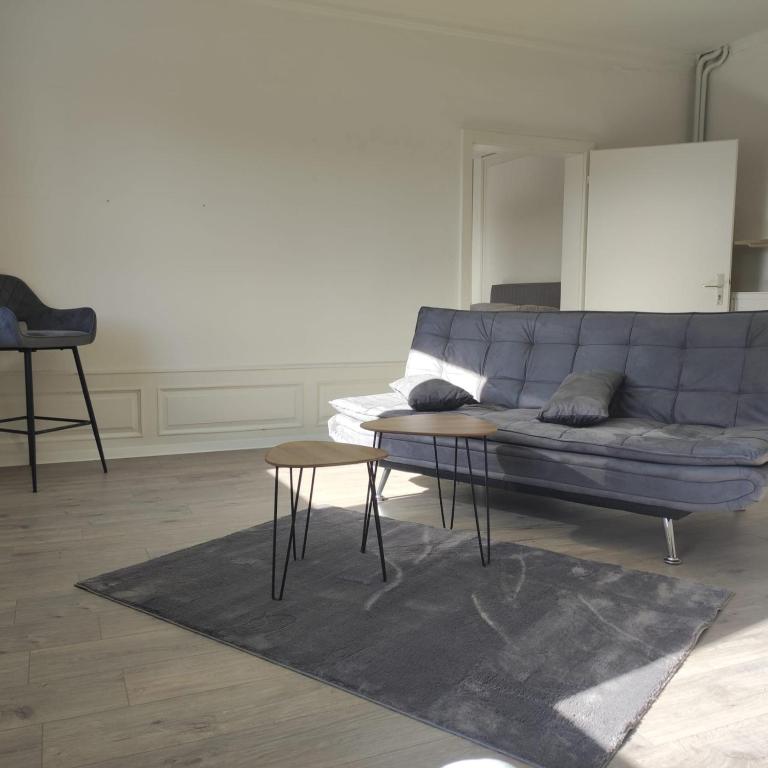 Simplex Apartments Am Ettlinger Tor Spacious - Two-Bedroom Apartment
