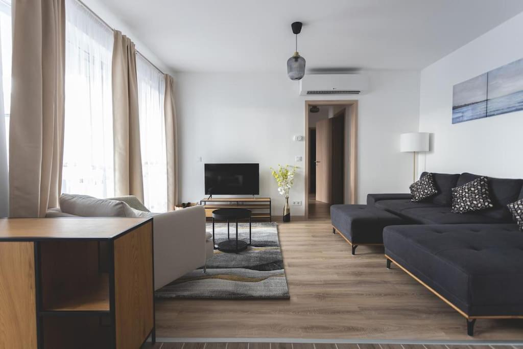 Jewish Quarter Hideaway with terrace and parking - 507 1074 Budapest, 34 Dob utca kép - 1