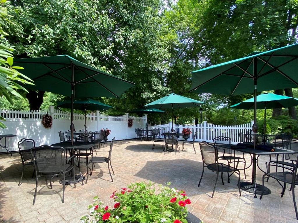 Zahrada ubytování The Olde Mill Inn Basking Ridge