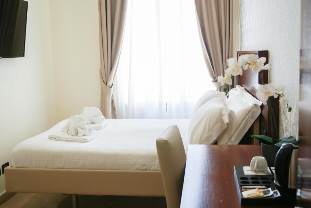 Glam Luxury Rome - Resim 8