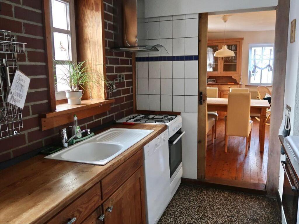 Dapur atau dapur kecil di Nice apartment in Weilmünster