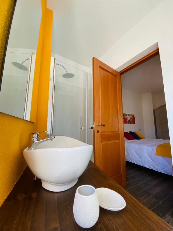 Postel nebo postele na pokoji v ubytování Carrales Guest House