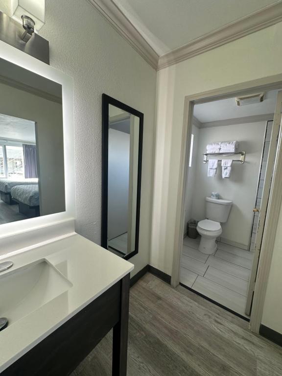 Koupelna v ubytování Signature Inn Winnemucca