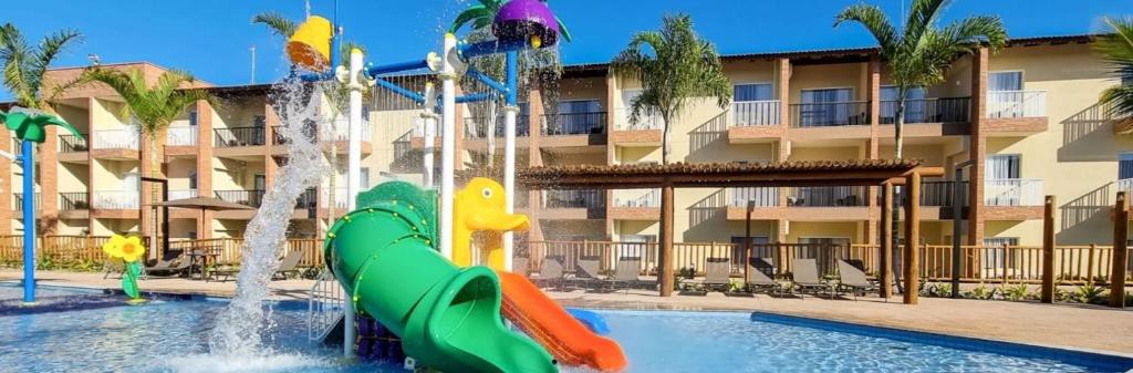 Bazén v ubytování Ondas Praia Resort nebo v jeho okolí