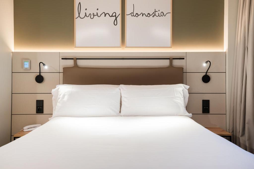 Postel nebo postele na pokoji v ubytování Leonardo Boutique Hotel San Sebastián
