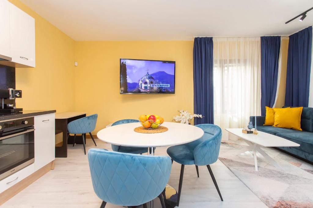 Vitosha Downtown Apartments - Superior Studio