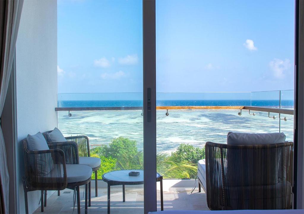 Stone Beach Club - View 36
