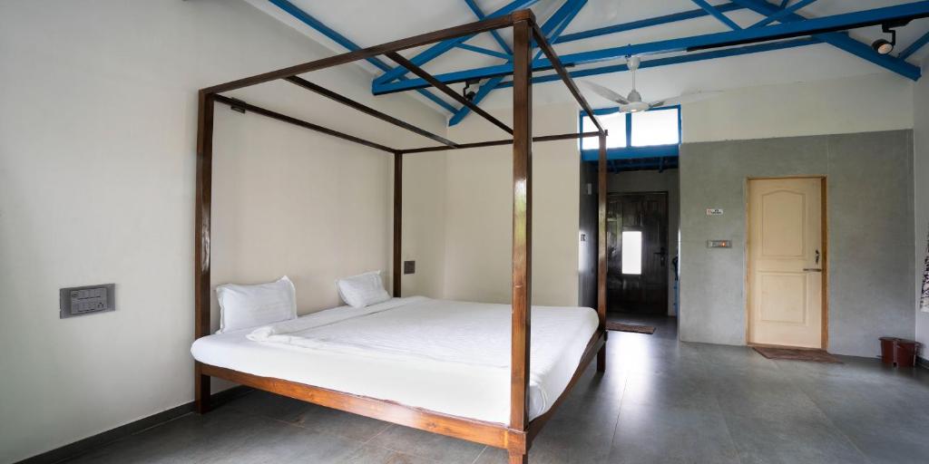 Nirva The Cottage Resort, Kondeshwar Road Badlapur - 山景家庭房