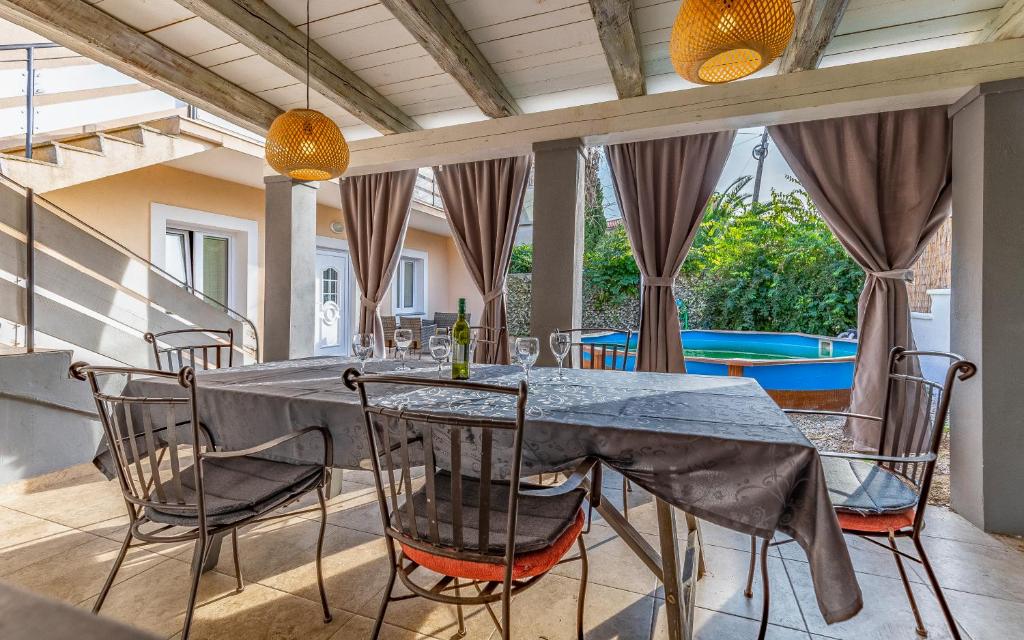 Πισίνα στο ή κοντά στο Villa Agneza Medulin