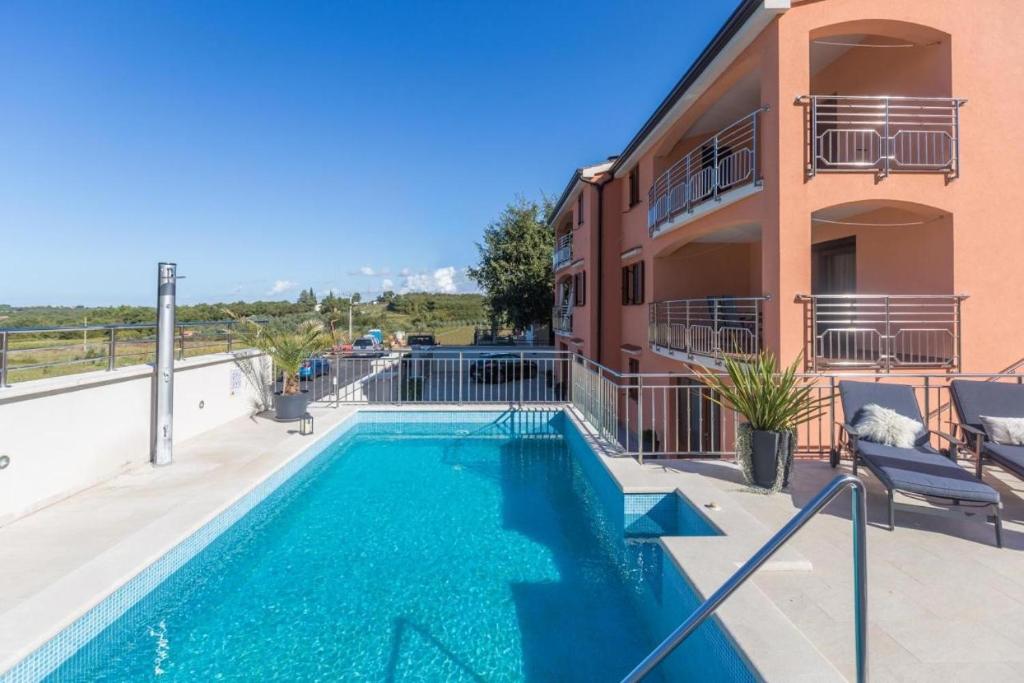 Gallery image of Villa Mirjana with private Pool in Mugeba