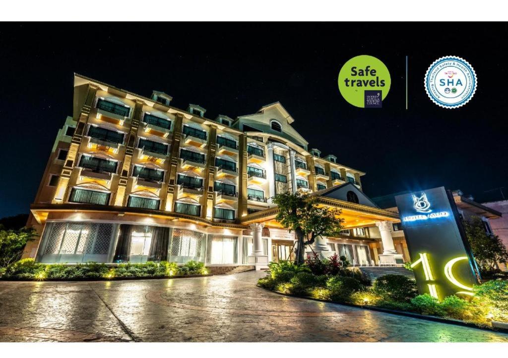 HOTEL MUQ - Housity