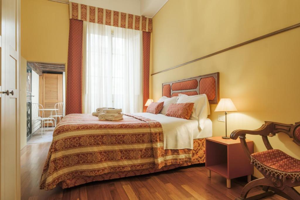 B&B Beatrice - Double Room With Balcony