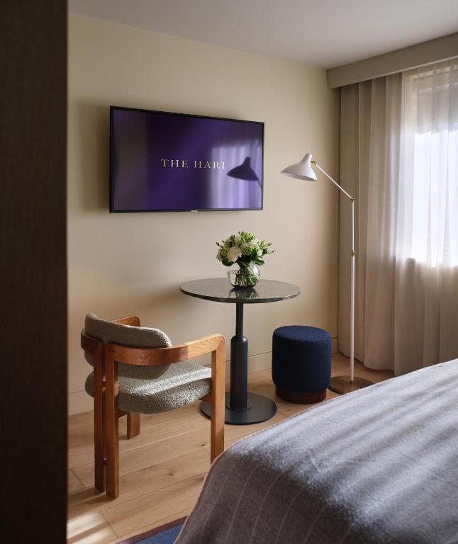 The Hari London - Resim 13