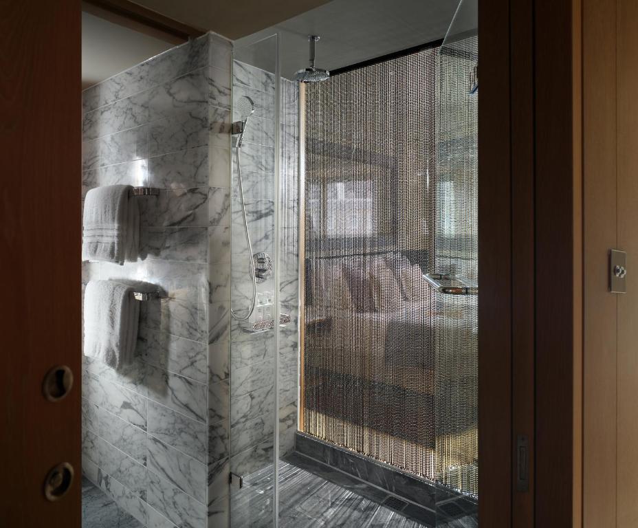 The Hari London - Resim 5