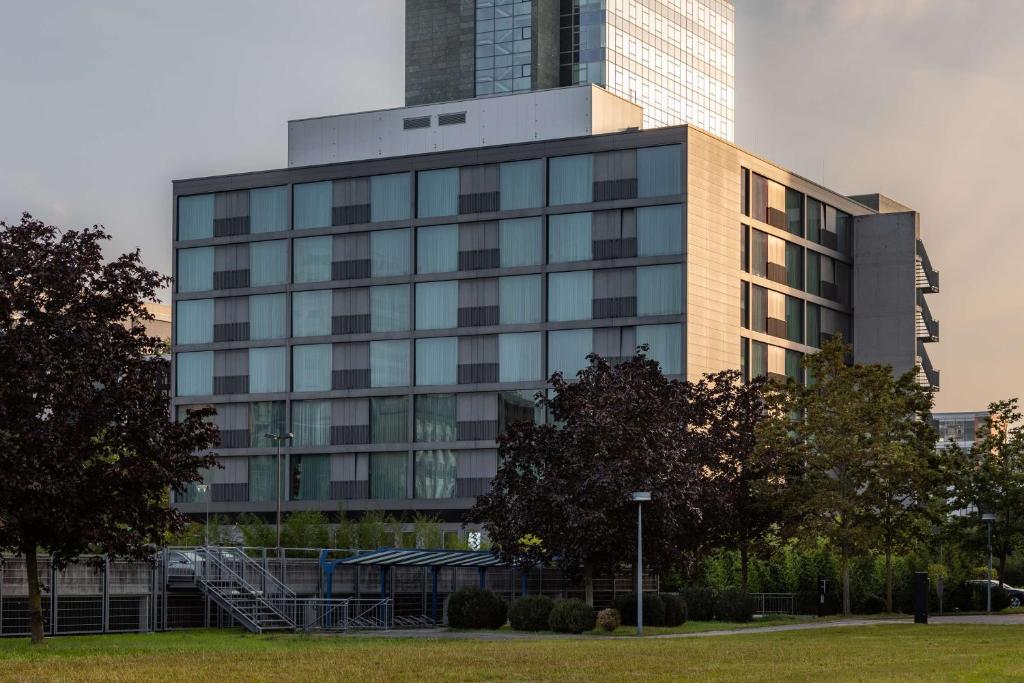 DoubleTree by Hilton Frankfurt Niederrad - Resim 17