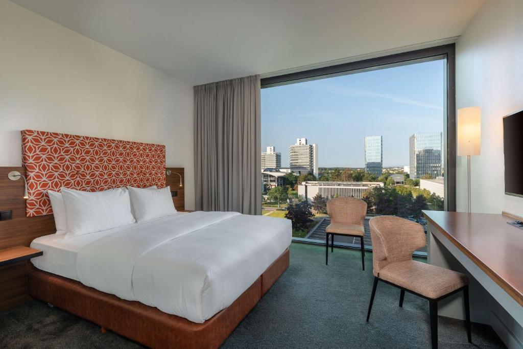 DoubleTree by Hilton Frankfurt Niederrad - Resim 8