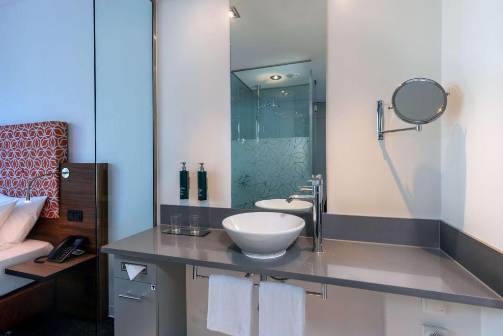 DoubleTree by Hilton Frankfurt Niederrad - Resim 37