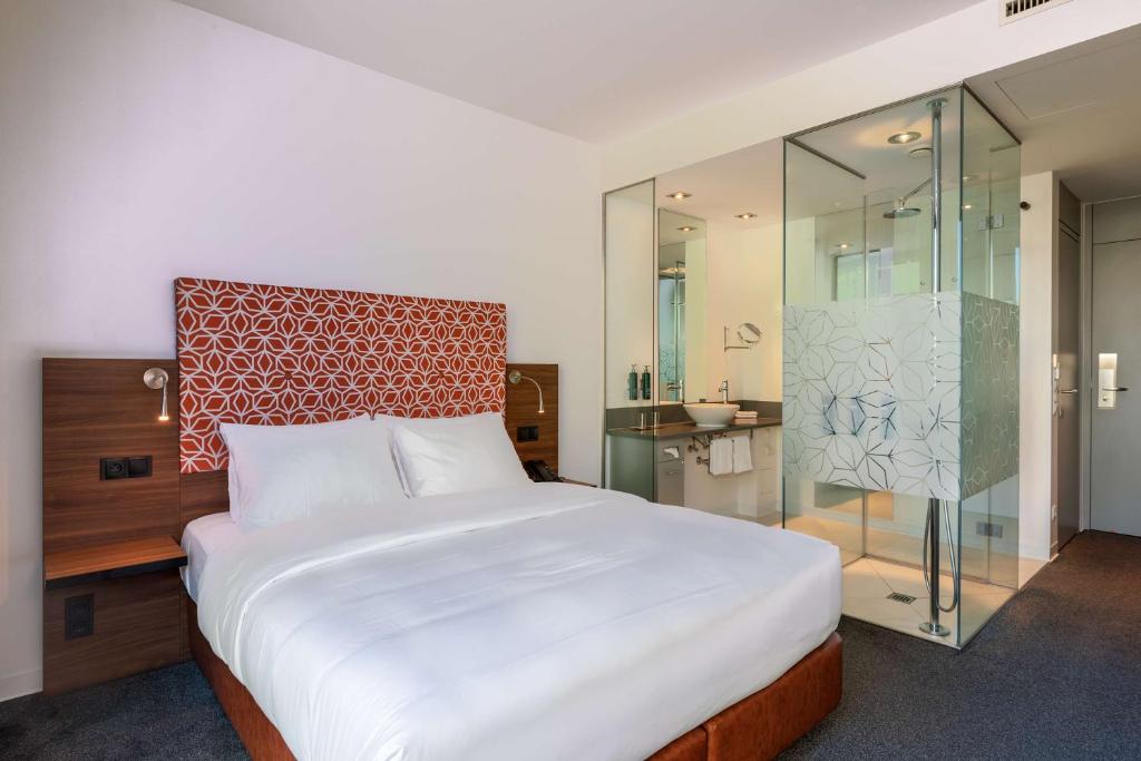 DoubleTree by Hilton Frankfurt Niederrad - Resim 39